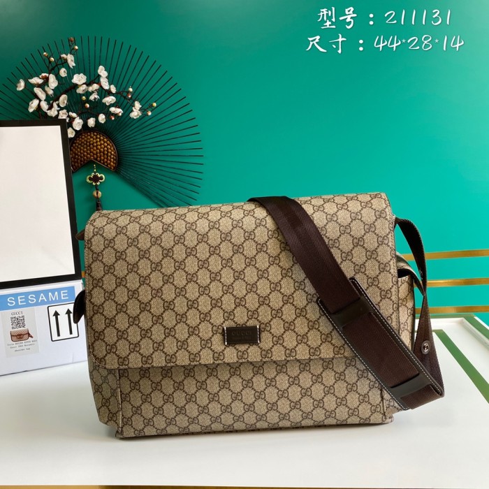 Handbag Gucci 211131 size 44*28*14 cm