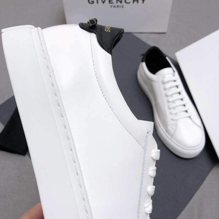Givenchy Urban Street Logo-print Leather Sneakers 37