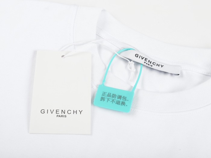 Clothes Givenchy 124