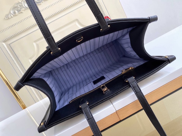 Handbag Louis Vuitton m57723 size 35 x 27 x 14 cm