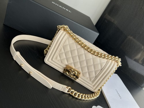 Handbag Chanel size 20 cm