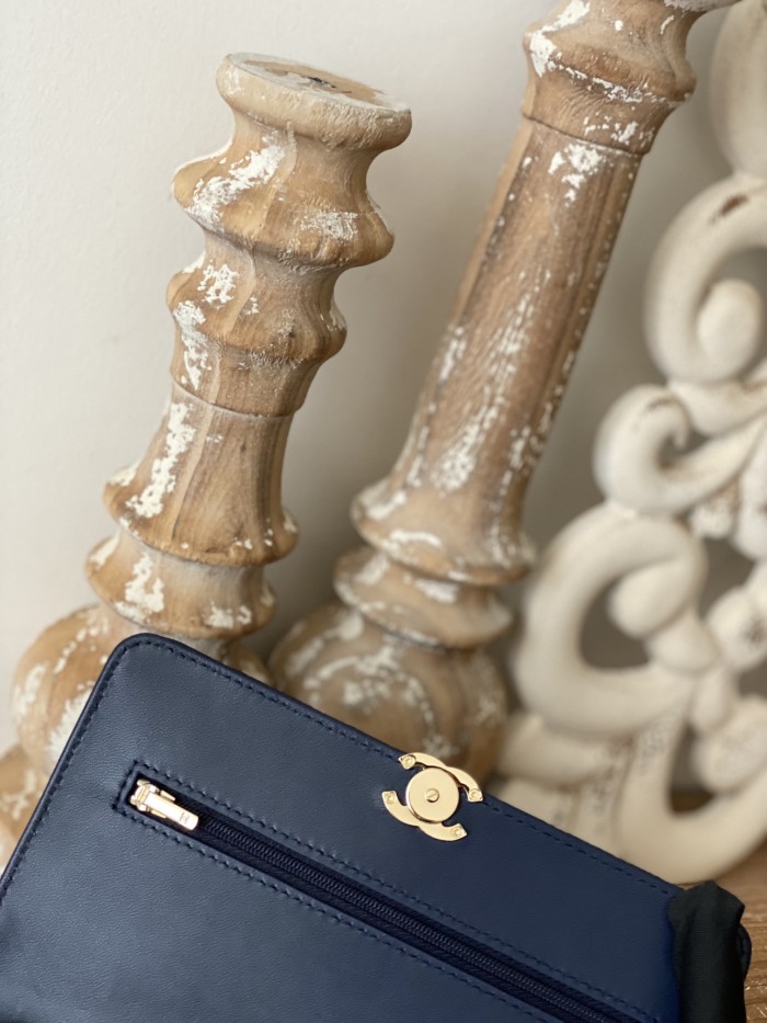 Handbag Chanel 81207 size 19 cm