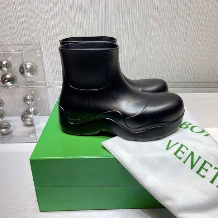 Bottega Veneta Boots 25