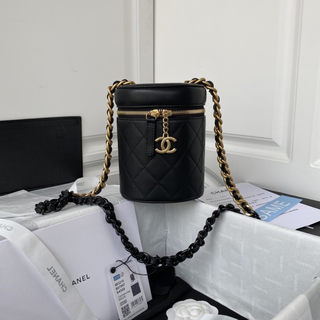 Handbag Chanel AS3210 size 16x13x11 cm