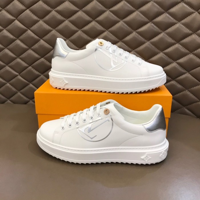 Louis Vuitton Low Top sneaker 59