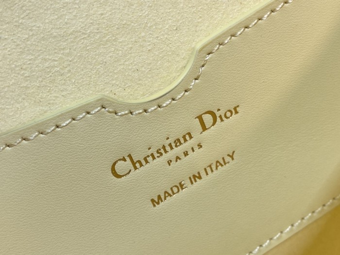 Handbag Dior size 22*17*6 cm