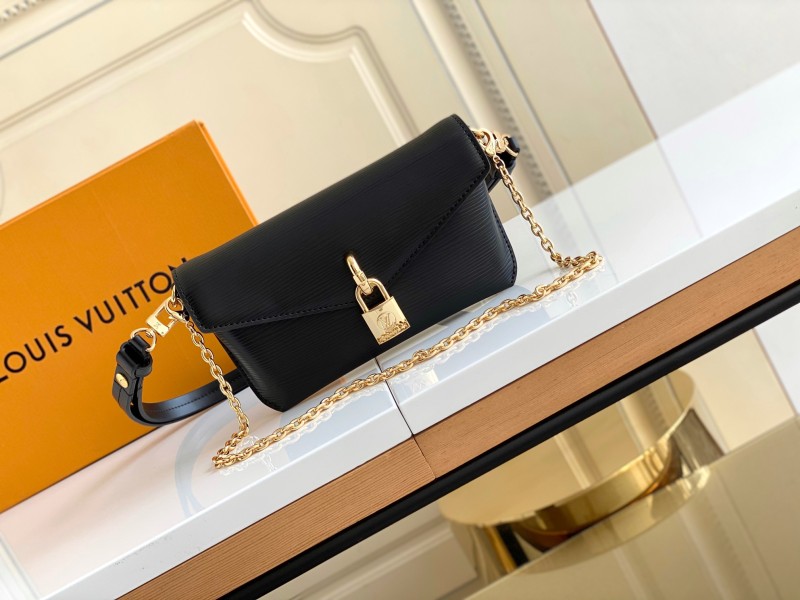 Handbag Louis Vuitton M80682 size 19.0 x 11.0 x 3.0 cm