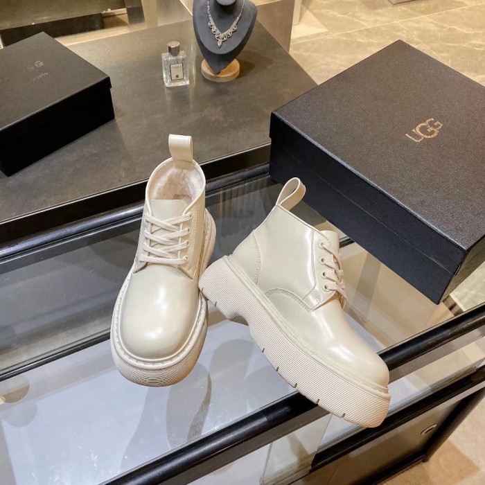 Bottega Veneta Boots 15