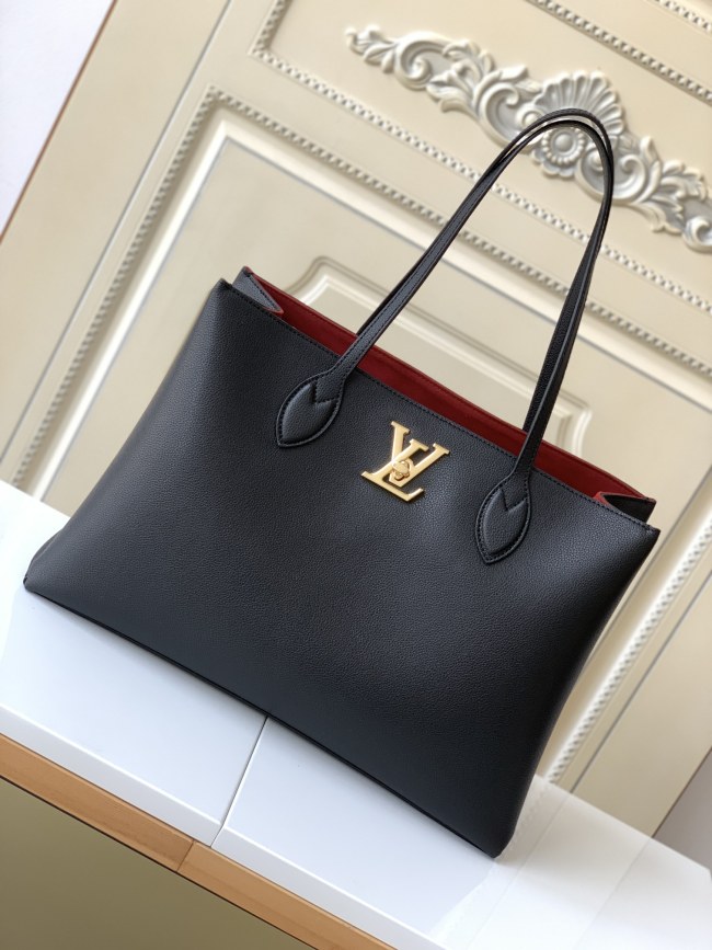 Handbag Louis Vuitton M58927 42.0 x 28.0 x 15.0 cm