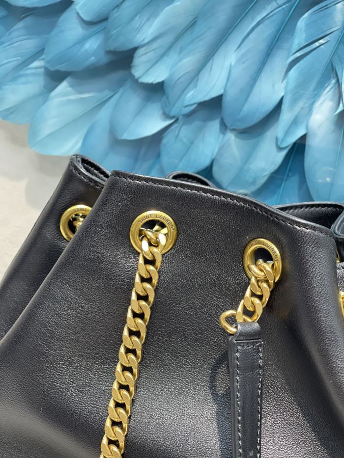 Handbags SAINT LAURENT 672609 size 22×29×15 cm