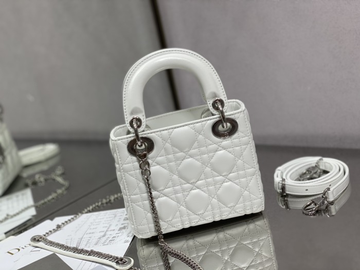 Handbag Dior size 17 cm