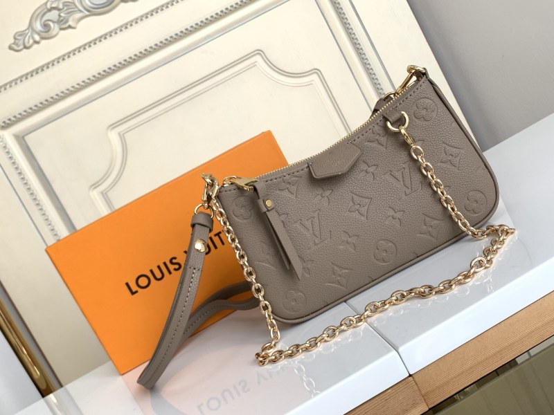 Handbag Louis Vuitton M80349 size 19 x 11.5 x 3 cm