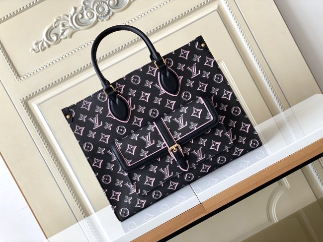 Handbag Louis Vuitton M46154 size 34.0 x 26.0 x 13.0 cm