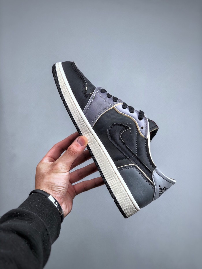 Jordan 1 Low OG EX Black Smoke Grey