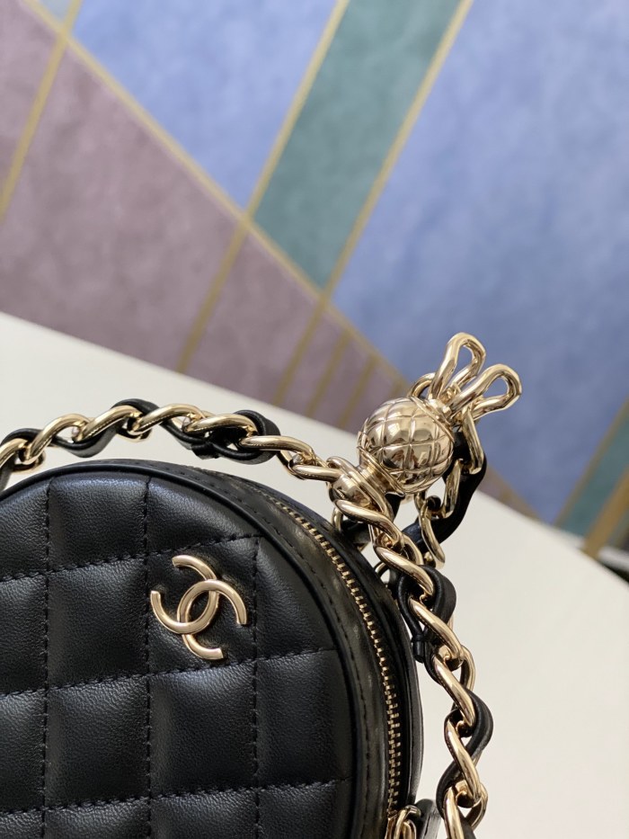 Handbag Chanel 81169 size 12 cm