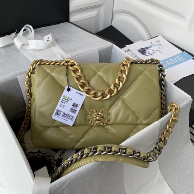 Handbag Chanel size 30 cm