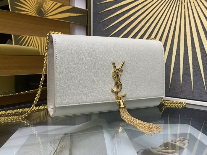 Handbags SAINT LAURENT 354119 size 24-5.5-15 cm