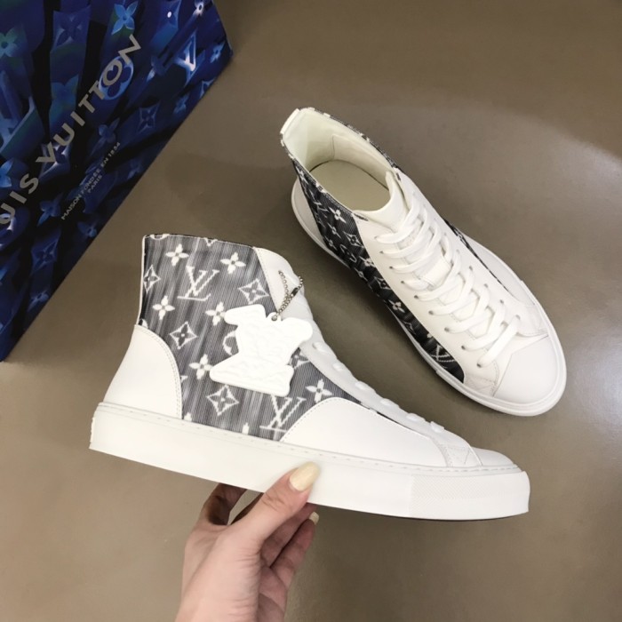 Louis Vuitton Tattoo sneaker 23