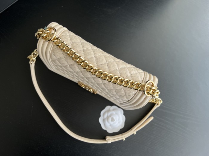 Handbag Chanel size 25 cm