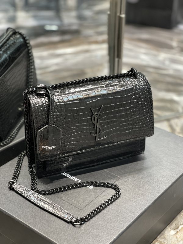 Handbags SAINT LAURENT 422906 size 22x8x16 cm