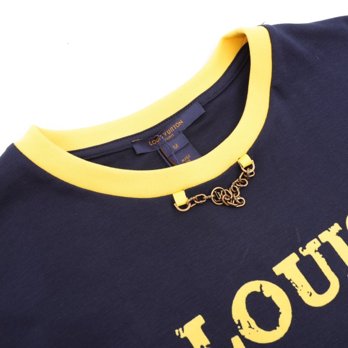 Clothes Louis Vuitton 339