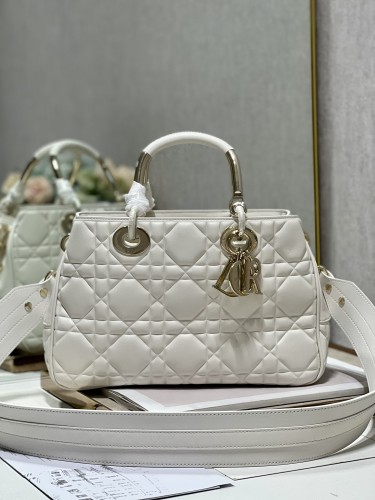 Handbag Dior 1202 size 31×31×11 cm