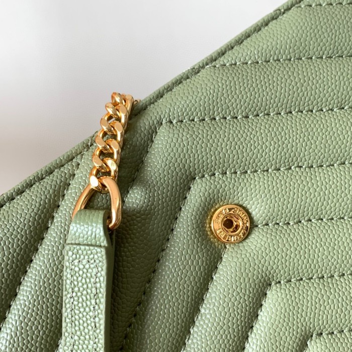 Handbags SAINT LAURENT 393953 size 19x11.5x4 cm