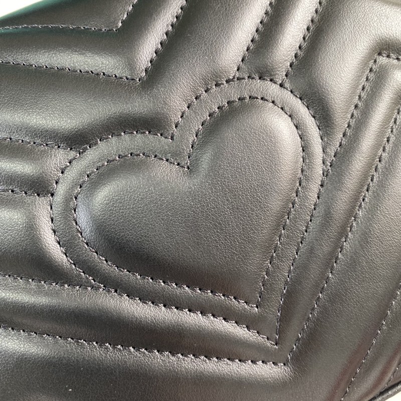 Handbag size 547260 size 21*15.5*8 cm