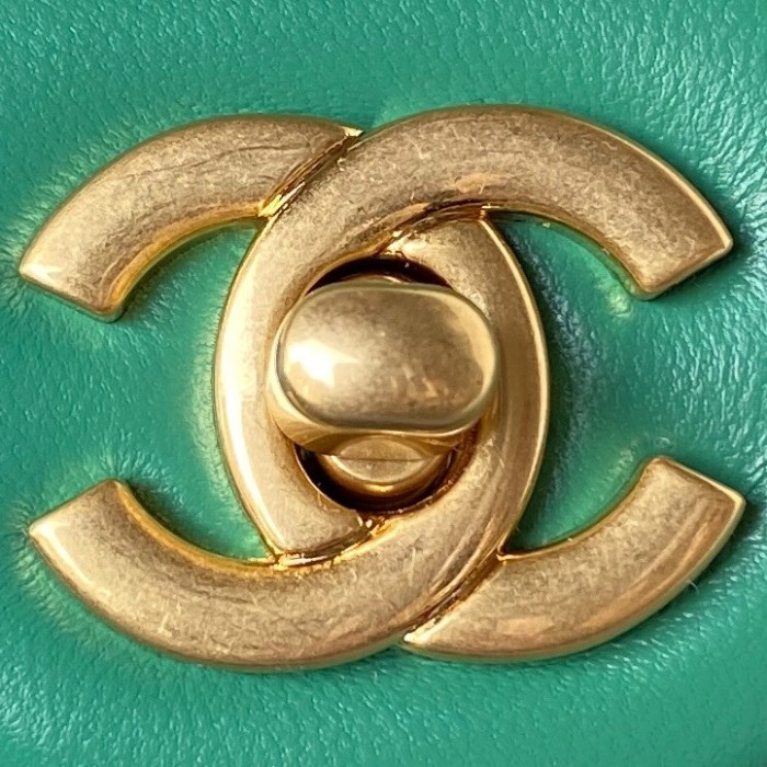 Handbag Chanel AS1787 size 20 cm