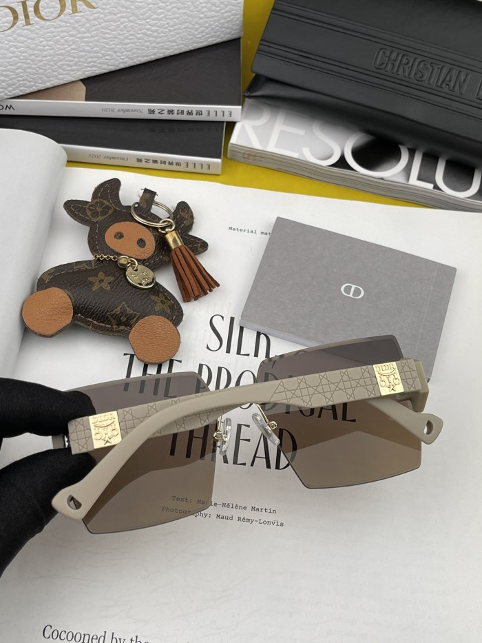 sunglasses Dior CD9316