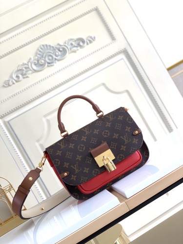 Handbag Louis Vuitton M 44353 size 26-19-9.5 cm