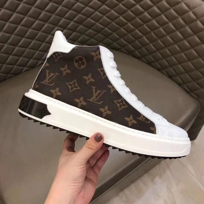 Louis Vuitton High Top sneaker 9