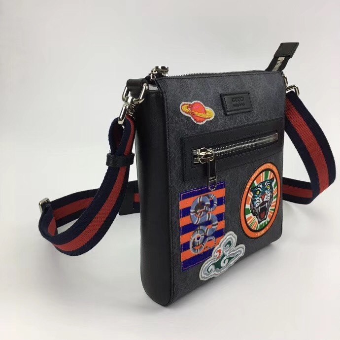 Handbag Gucci 523599 size 21-23-4 cm