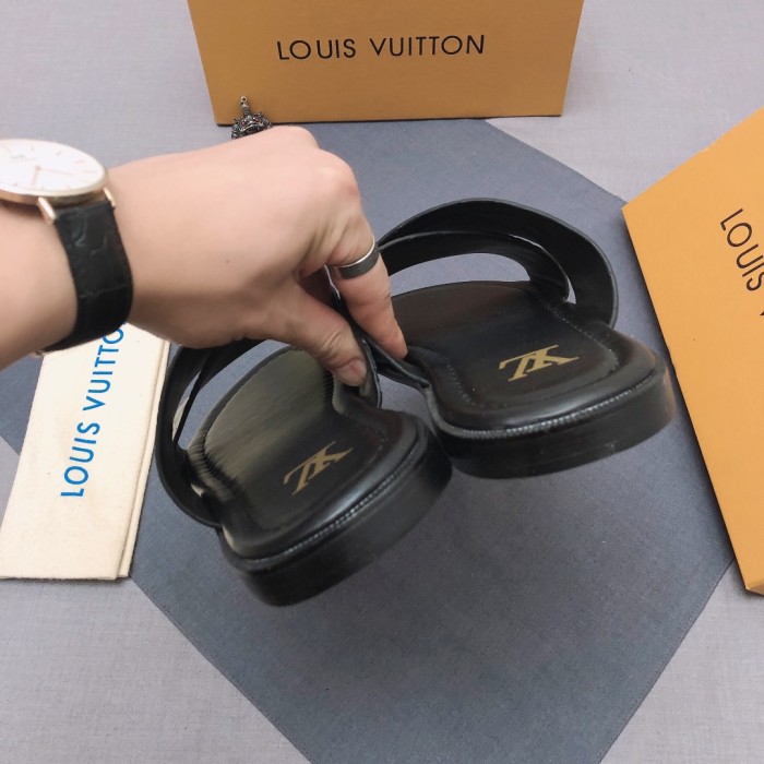 Louis Vuitton Slipper 24