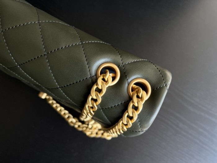 Handbag Chanel 3393 size 16cmx25cm10 cm