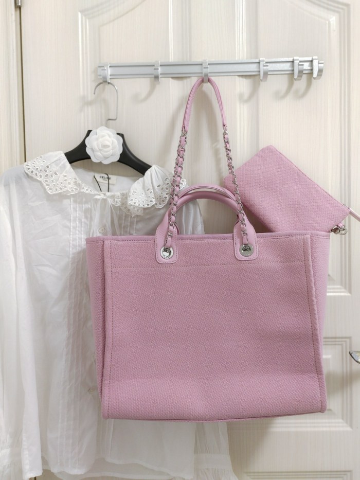 Handbag Chanel size 38 cm