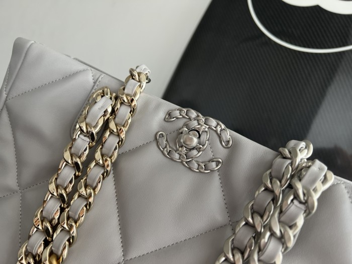 Handbag Chanel 3519 size 30cm37cm10 cm