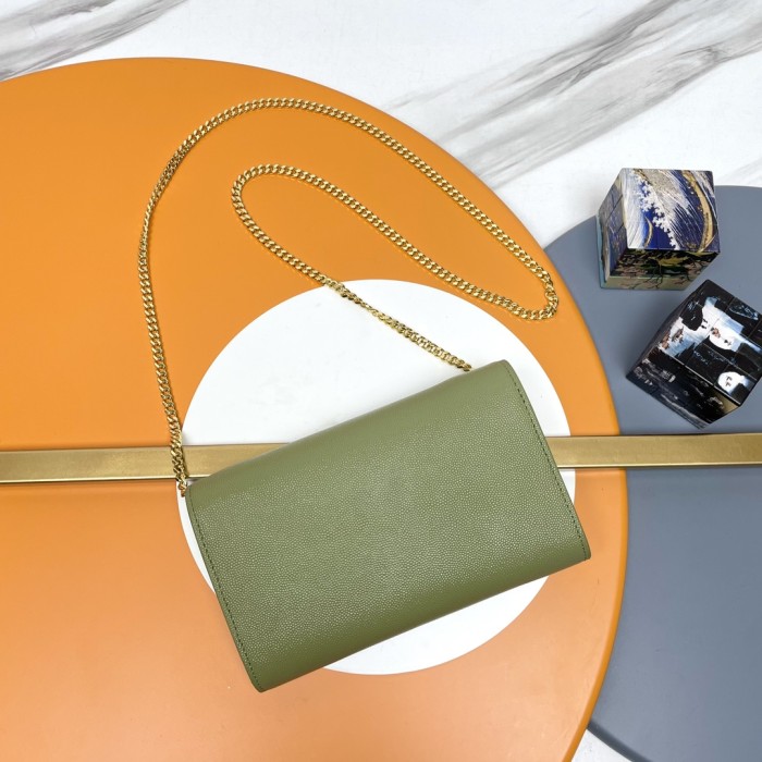 Handbags SAINT LAURENT 607788 size 19x12x4 cm