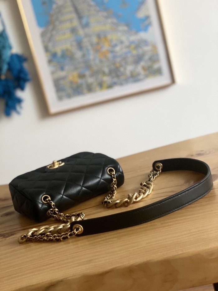 Handbag Chanel As3109 size 19*14*6 cm