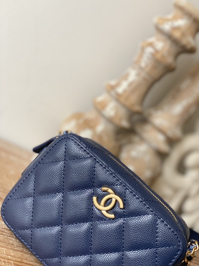 Handbag Chanel 2858 size 14x10x7 cm
