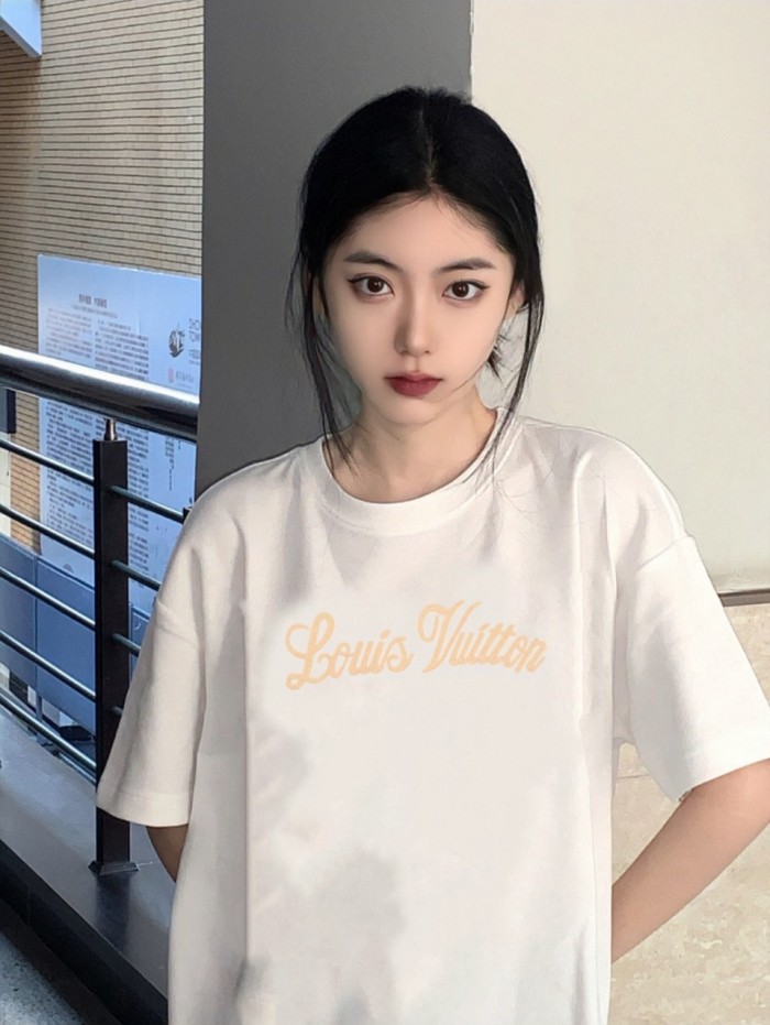 Clothes Louis Vuitton 251