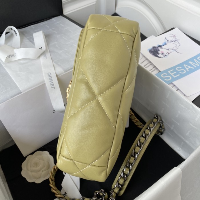 Handbag Chanel size 26 cm