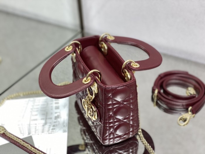 Handbag Dior size 17 cm