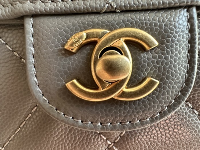 Handbag Chanel AS3181 size 14 X20 X6 cm