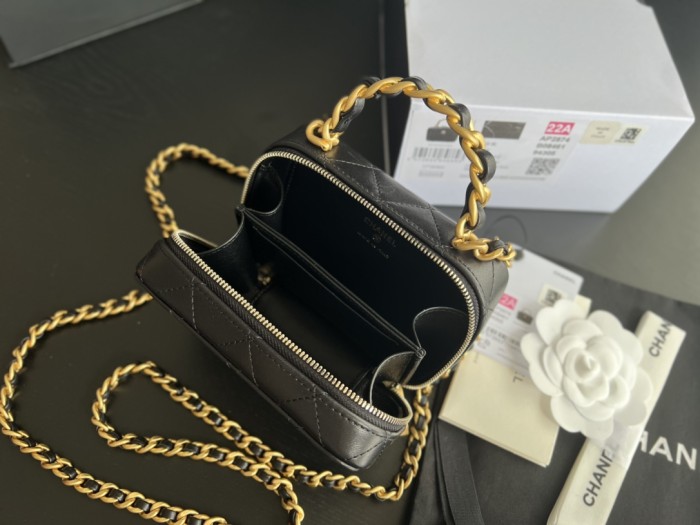 Handbag Chanel AP2874 size 13.5cmx8.5cmx6 cm