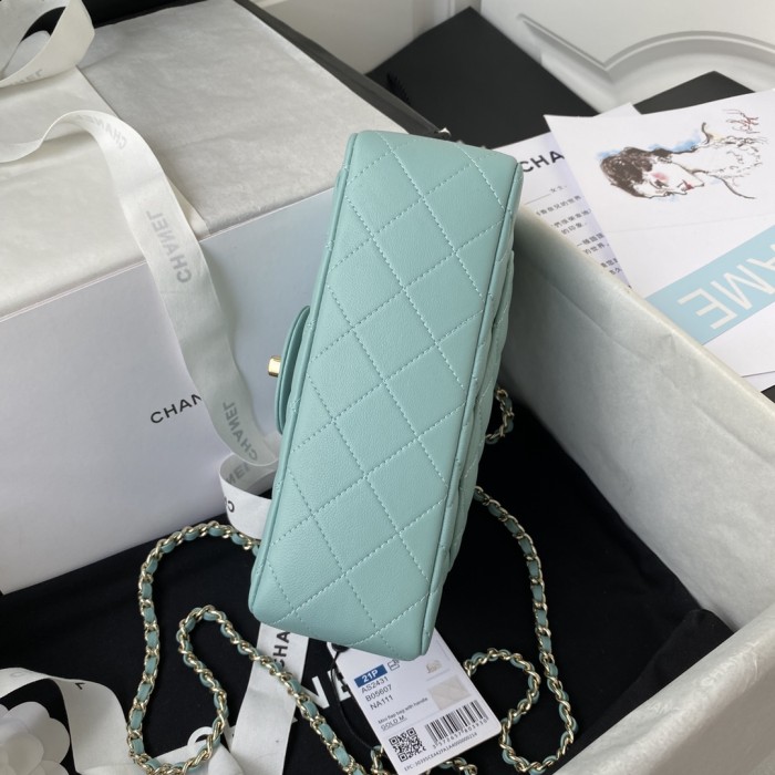 Handbag Chanel AS2431 size 20x12x6 cm