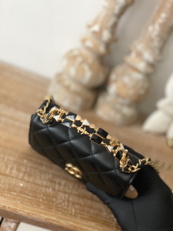 Handbag Chanel AP81213 size 11.5*14.5*5.5 cm