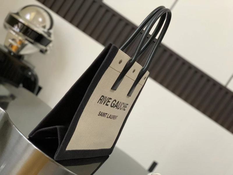 Handbags SAINT LAURENT 617481 size 39×31×18 cm