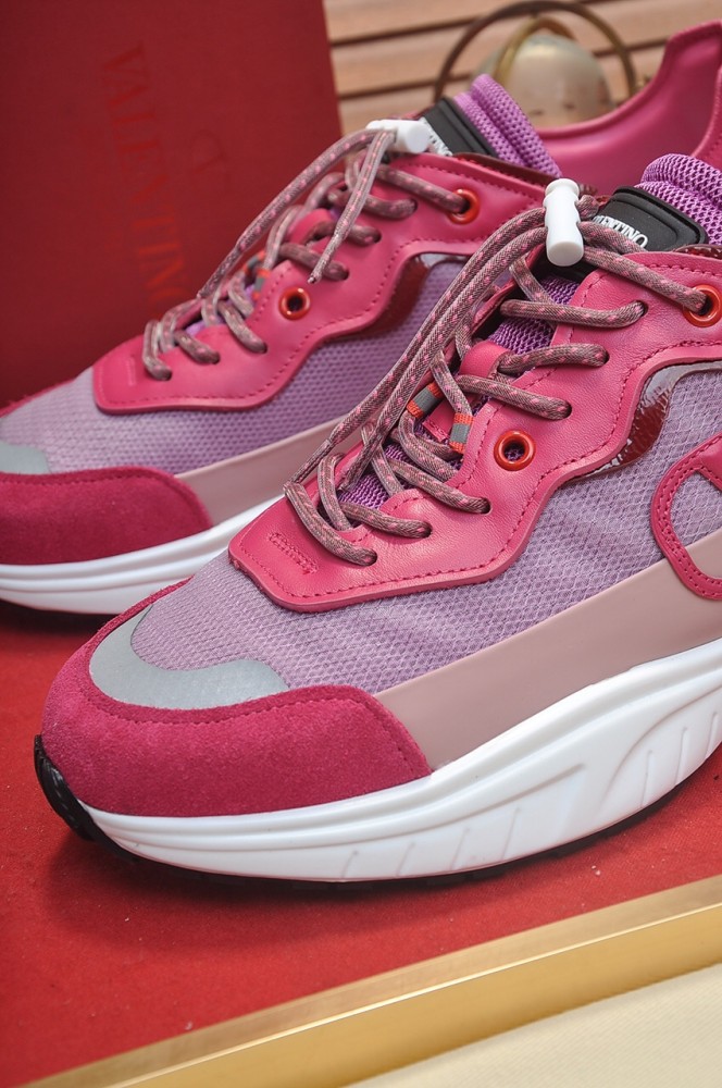 Valentino Garavani Low-top sneakers 16