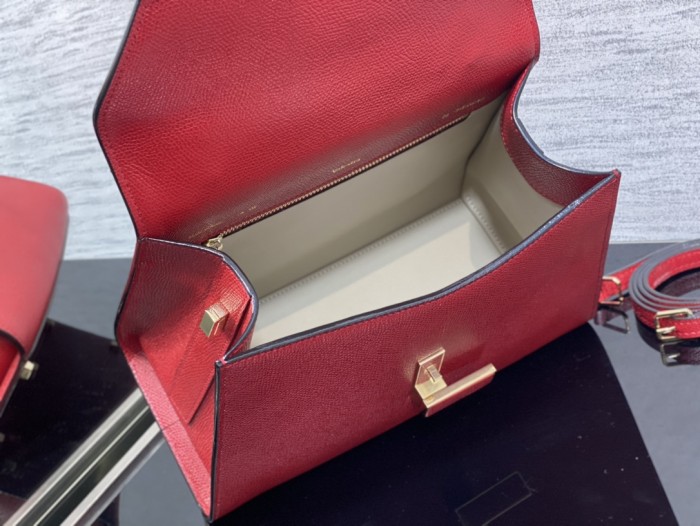 Handbag VALEXTRA size 𝟐𝟔*𝟐𝟎*𝟏𝟐 𝐂𝐦